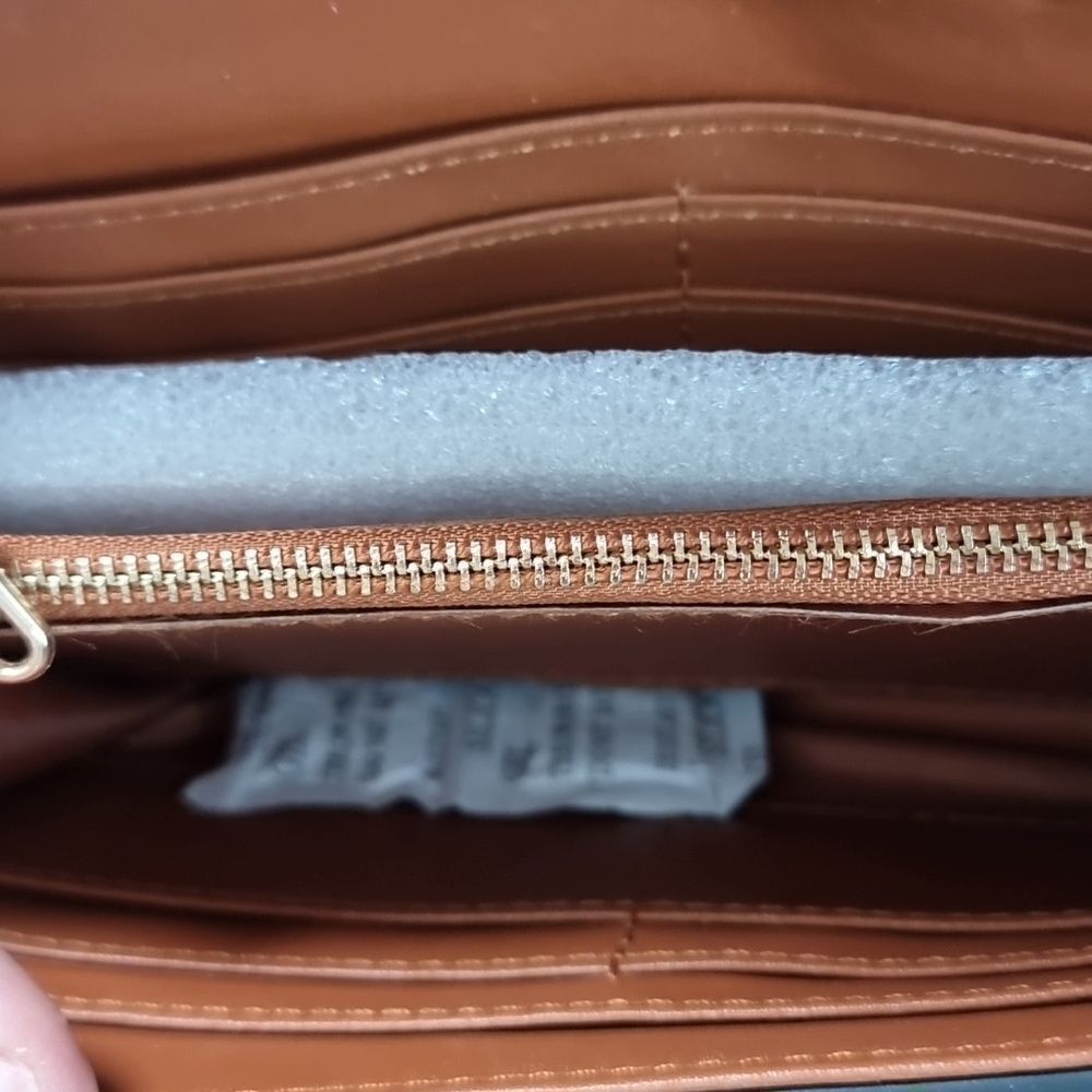 VALENTIO ORLANDO italian vegan leather crossbody bag purse - Picture 13 of 16